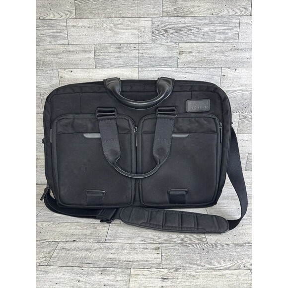 Tumi 58516D T-Tech Laptop Shoulder Messenger Business Bag Black Gently Used
